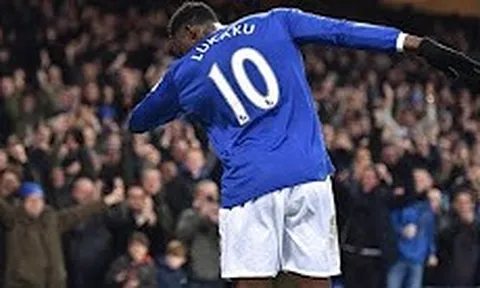 Cú hat-trick mà Lukaku ghi vào lưới Man Utd