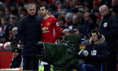 Cuộc chiến Top 4 NHA: Arsenal & Man Utd run rẩy