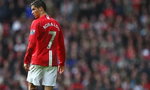 Cựu chủ tịch Real tin Ronaldo sẽ trở lại Man Utd