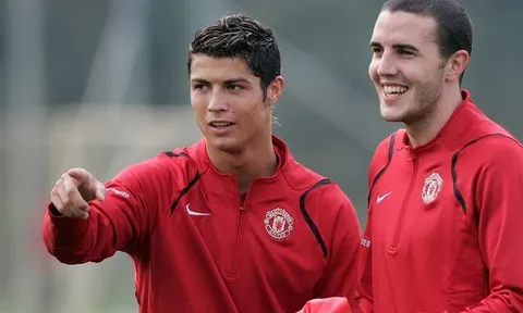 Cựu sao Man United tuyên bố giải nghệ vào cuối mùa