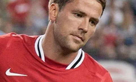 Cựu sao Quỷ đỏ Michael Owen đến Việt Nam