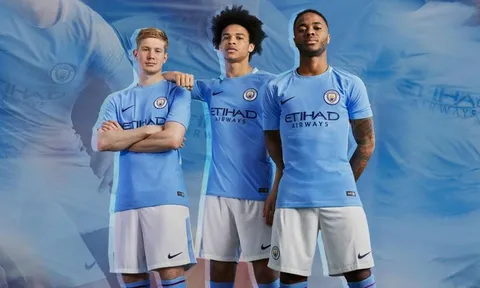Chùm ảnh: Man City chính thức công bố mẫu áo đấu mùa 2017/18