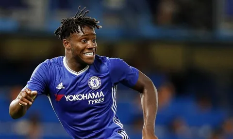 Chuyển nhượng Pháp 23/08: Đến lượt Batshuayi, Dembele vào tầm ngắm