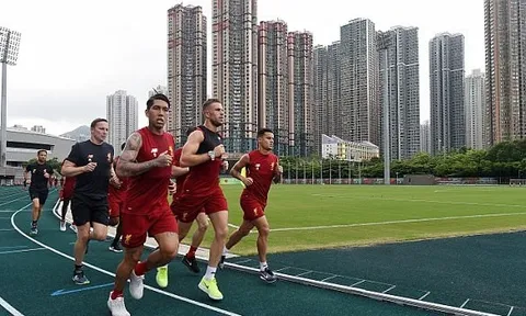 Dàn sao Liverpool khoe cơ bắp cuồn cuộn trong buổi tập mới nhất