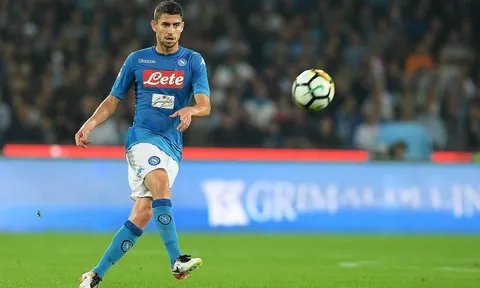 Đại diện Jorginho gieo sầu cho Man United và Liverpool