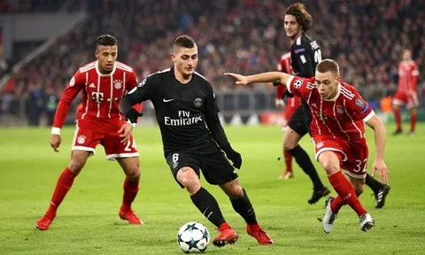 Đại diện thúc đẩy chuyển nhượng, Man Utd 'xem xét' kí hợp đồng với cầu thủ
