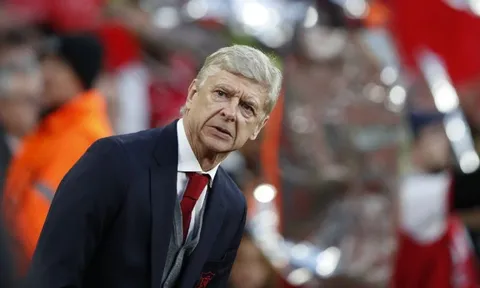 Đại gia Trung Quốc chèo kéo HLV Wenger bằng mức lương cực khủng