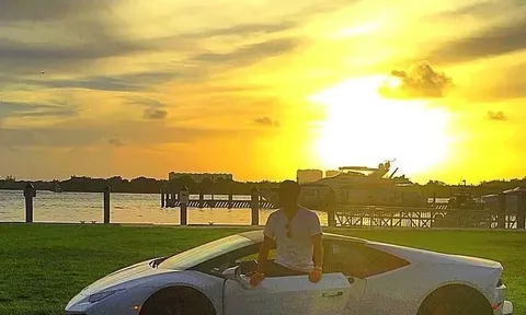 Dàn sao bóng đá và những siêu xe cực 'chất'