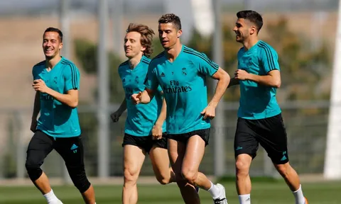 Dàn sao Real Madrid tập cật lực, chờ chiến Bayern Munich