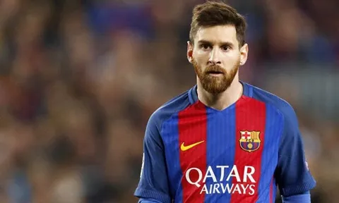 Đạt cột mốc vĩ đại, Messi nhận lời khen từ Ronaldinho