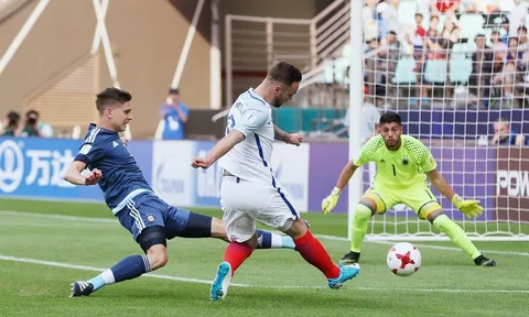 Đấu pháp khôn ngoan, U20 Anh biến U20 Argentina thành trò hề trong ngày ra quân