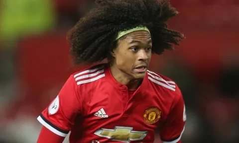 Đấu Watford, fan kêu gọi Mourinho sử dụng cầu thủ trẻ