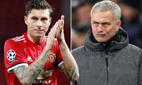 Đày ải học trò, Mourinho cấm luôn M.U bán cho đội khác