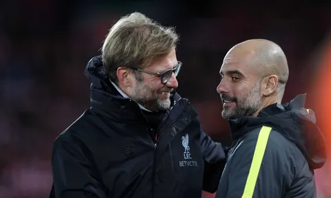 Klopp bất ngờ ca ngợi Pep, ví Man City mạnh như 'sấm sét'