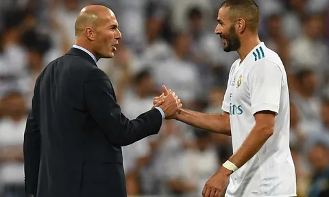 HLV Zidane: "Benzema không thiếu thứ gì ngoài bàn thắng"