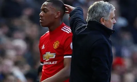 Để Martial ra đi, Mourinho có ân hận?