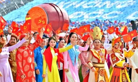 Đề xuất hoán đổi lịch làm việc, nghỉ 4 ngày dịp Ngày Văn hóa Việt Nam