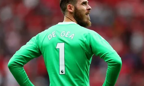 Sau Mourinho, De Gea cũng bất mãn với thành tích của MU