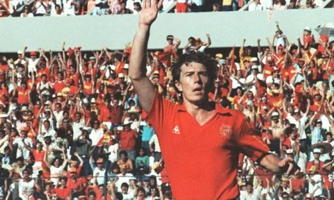 ĐẾM NGƯỢC 15 ngày World Cup: Butragueno xé nát con tim người Đan Mạch