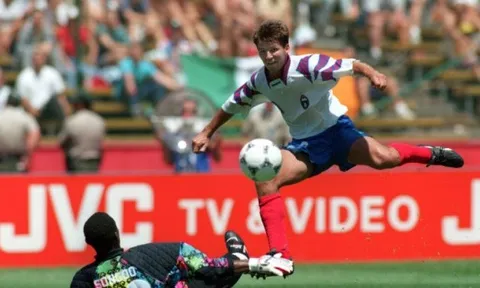 ĐẾM NGƯỢC 5 ngày World Cup: Siêu kỷ lục của Salenko!