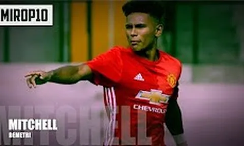Demetri Mitchell, tài năng trẻ của Man Utd