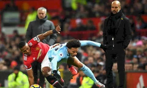 Derby Manchester và cơ hội vàng của MU