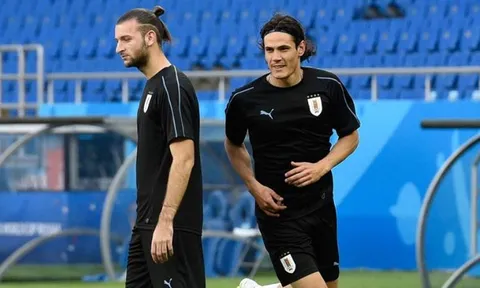 Hy vọng lớn nhất hàng công Uruguay cười tươi rói trước ngày thi đấu