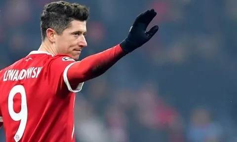 Thay Lewandowski, Bayern nên nhắm mua cái tên này
