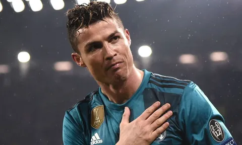 ĐỊA CHẤN: Real đồng ý bán Ronaldo cho Juventus!