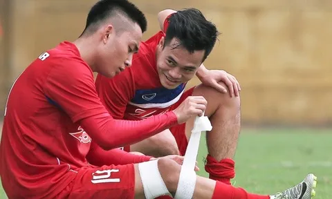 Điểm tin bóng đá Việt Nam sáng 05/05: Văn Toàn, Tuấn Tài đau nhẹ trong buổi tập đầu tiên