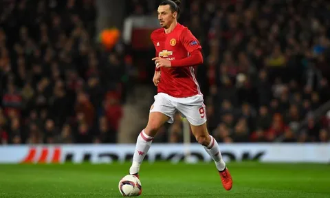 Điểm tin chiều 12/07: Ibra đem tin vui đến M.U; James bị người Real "ném đá"