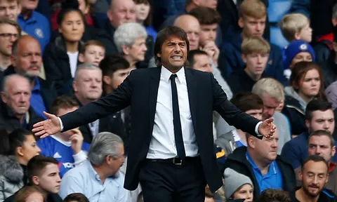 Điểm tin tối 25/04: Conte đá xoáy thành Manchester; Ashley Young chưa chắc trụ lại M.U