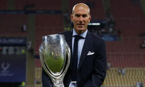 Đoạt Siêu cúp, Zidane vẫn chỉ đứng thứ 4 trong lịch sử Real