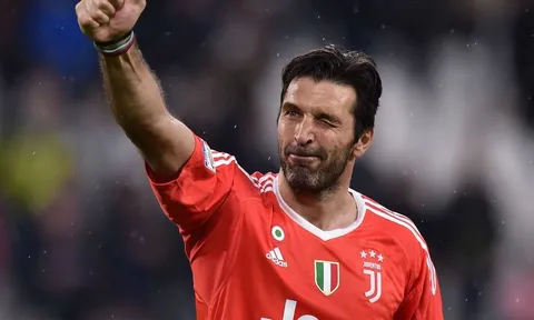 Đội hình kết hợp Juventus - Napoli: Không hề có sự áp đảo