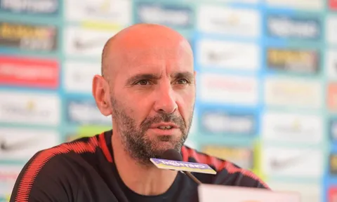 Đối thoại 'bố già' Monchi: "Mục tiêu của Roma ư? Chẳng có trên mặt báo nào đâu!"