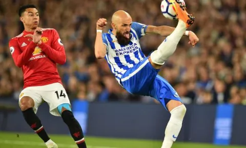 Đối thủ móc bóng bất ngờ, Lingard sợ hãi trông thấy