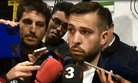 Đồng đội khẳng định Neymar hạnh phúc tại Barca