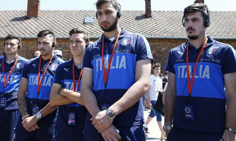 Donnarumma 'lạnh như tiền' đi bảo tàng chiến tranh