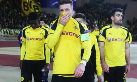 Dortmund bị loại, Reus gắng kiềm nước mắt tại Stade Louis II