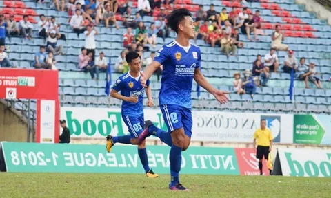Hà Minh Tuấn bị tai nạn giao thông,  ĐKVĐ Quảng Nam gặp “đại hạn”