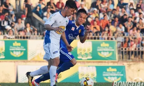 HLV Dương Minh Ninh lý giải sự “hồi sinh” mạnh mẽ của Công Phượng