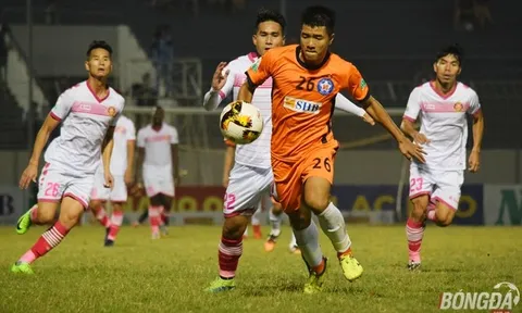 Đức Chinh ghi bàn, Minh Phương nói gì?