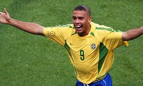 ĐT Brazil: Mơ về chuyện cổ tích Rô "béo" 2002?