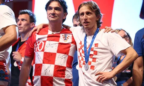 ĐT Croatia quyên góp tiền thưởng cho trẻ em