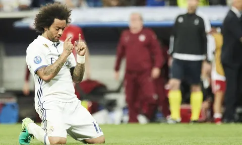 Dư âm Real 4-2 Bayern: Sướng Ronaldo, đừng quên Marcelo!