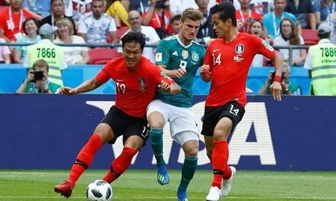 CĐV Đức phẫn nộ khi đội nhà trở thành cựu vô địch World Cup