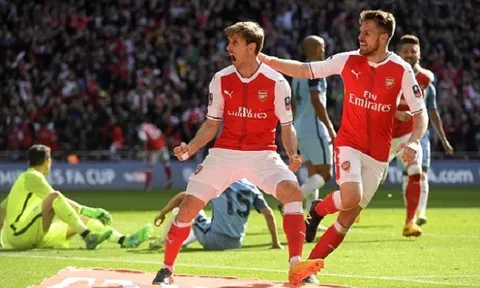 Dùng 3-4-3 hạ Man City, Arsenal hẹn Chelsea ở Chung kết