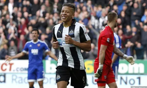 Dwight Gayle - Siêu tiền đạo của Newcastle