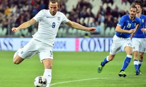Harry Kane: Thất bại, khổ luyện, bừng sáng World Cup và so kè Ronaldo