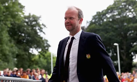 Ed Woodward ra tay, Man Utd sống lại hy vọng có Ivan Perisic
